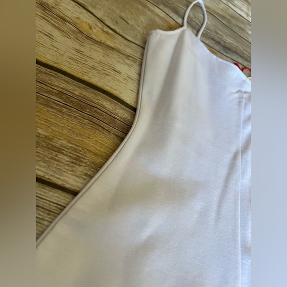 COPY - 𝚆𝚑𝚒𝚝𝚎 𝙼𝚒𝚍𝚒 𝙳𝚛𝚎𝚜𝚜 - Picture 3 of 9